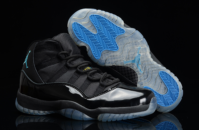 Air Jordan 11 Homme Femme Jordan Le Parfait Chaussure Air Jordan 11 ... Air Jordan 11 Homme Femme Jordan Haute Qualite Chaussure Air Jordan 11 Retro Pas Cher Blanc